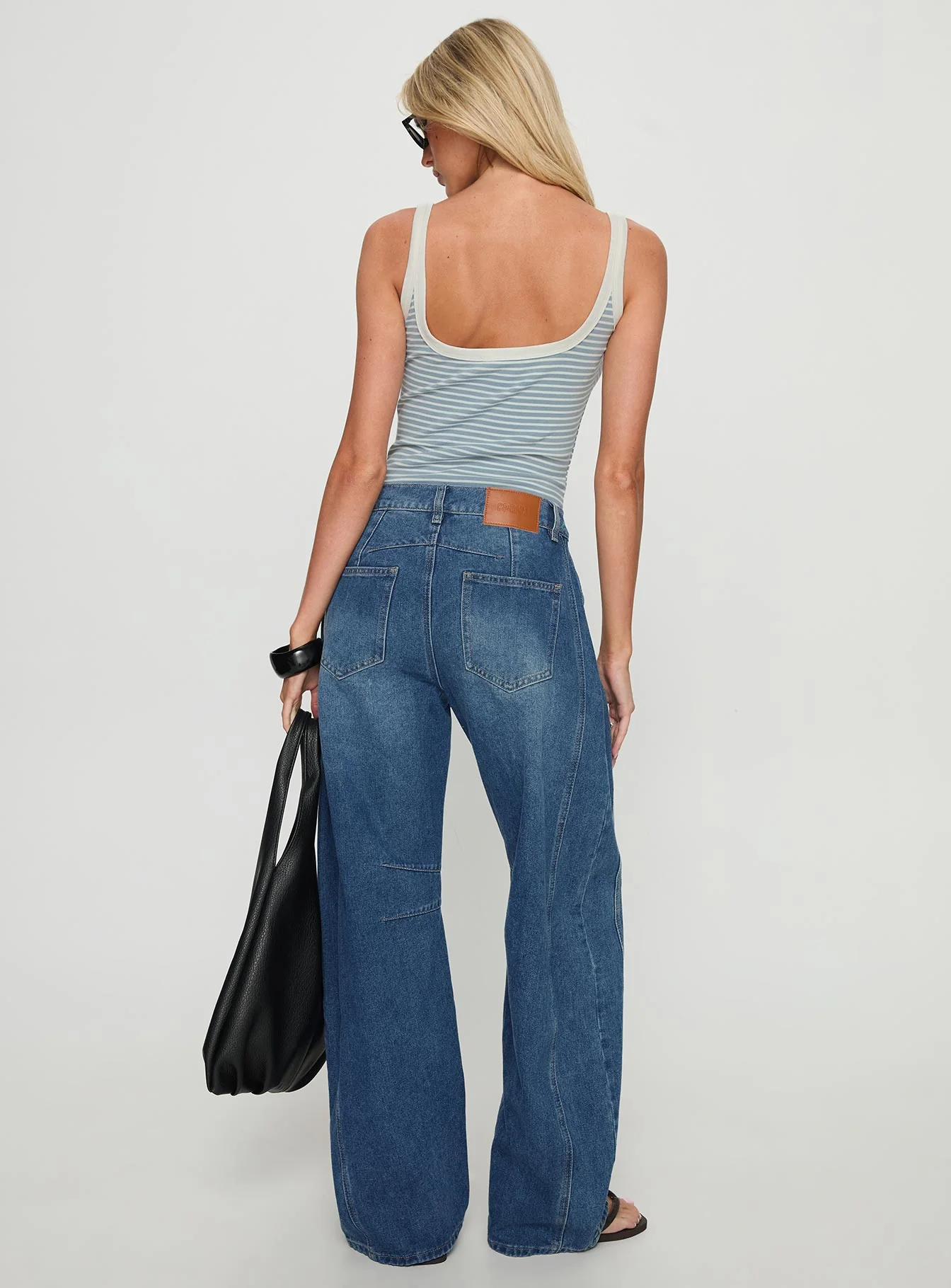 Normana Mid Rise Cropped Barrel Jeans Mid Blue Wash