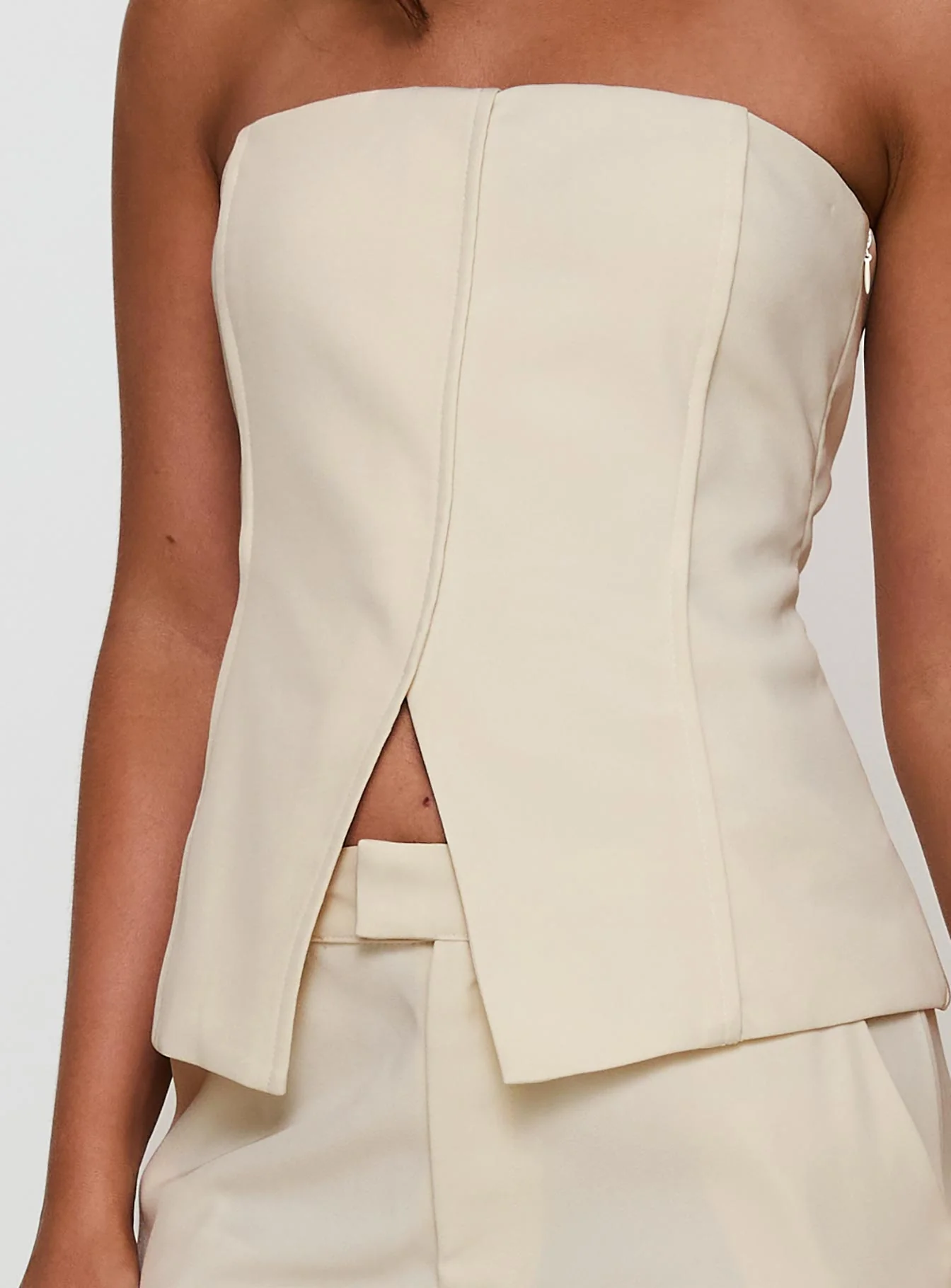 Lavish Living Strapless Top Cream