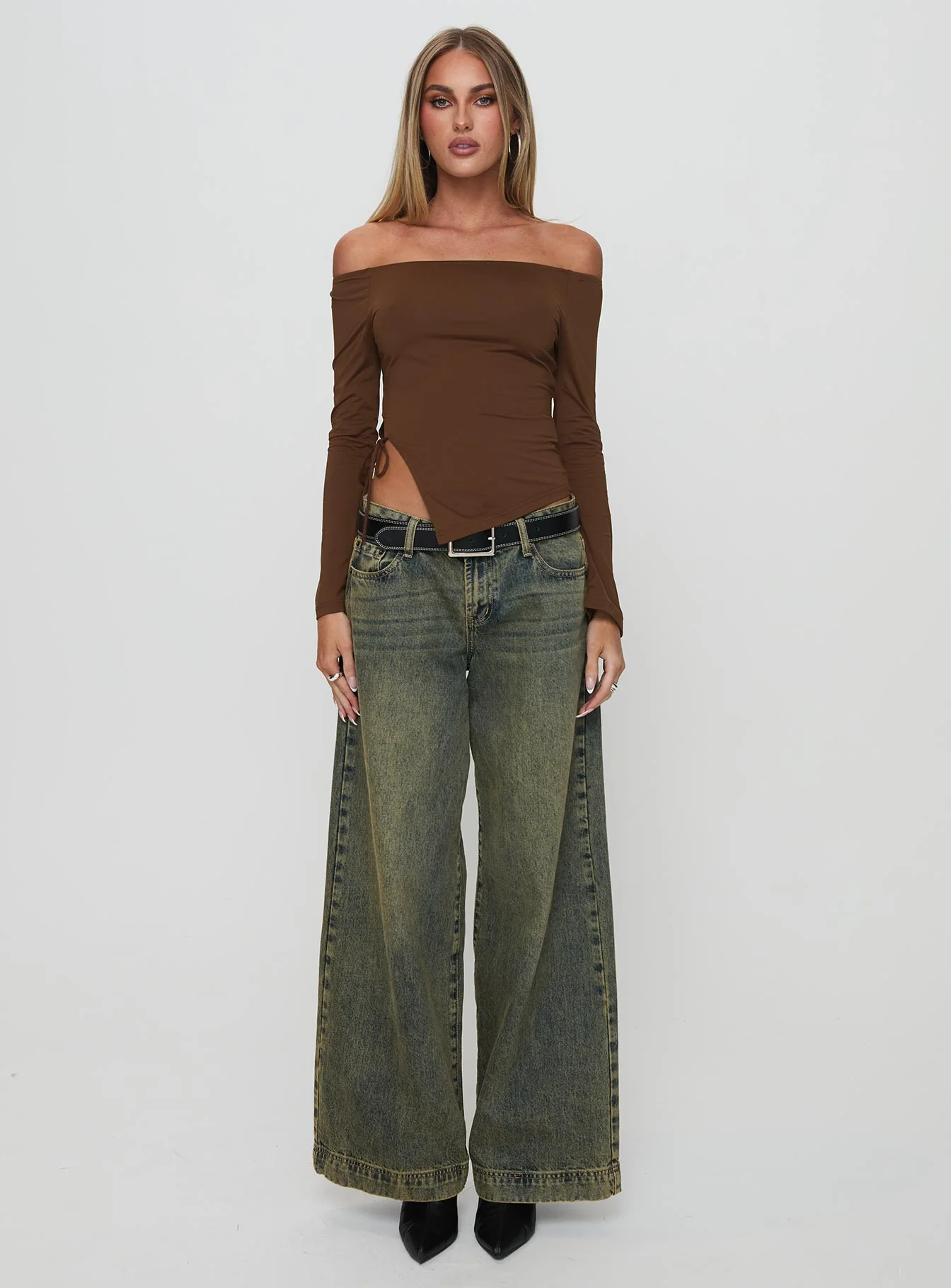 Endellion Off Shoulder Long Sleeve Top Chocolate