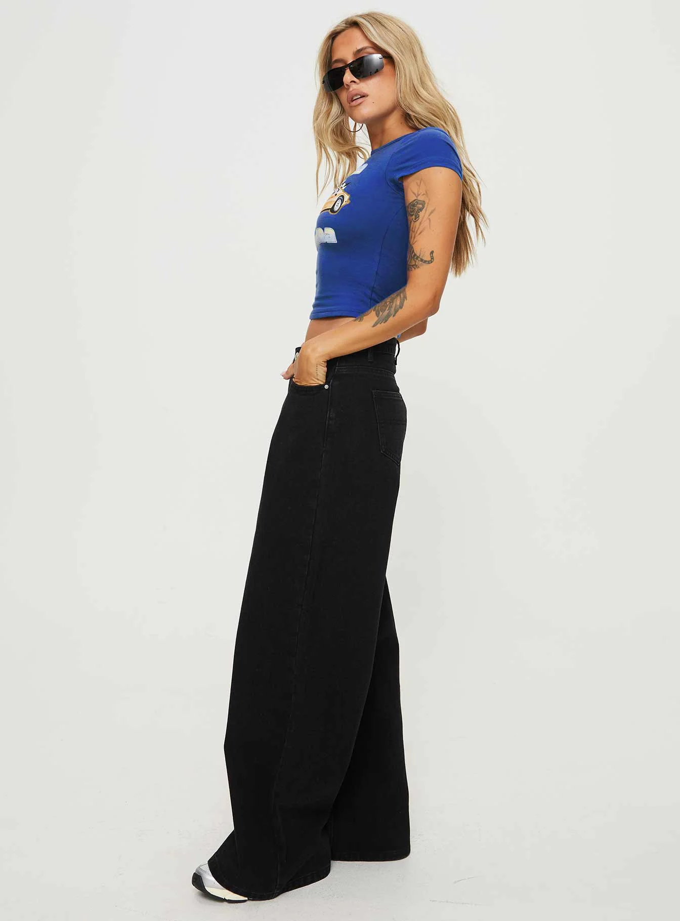 Naylor Mid Rise Wide Leg Jeans Washed Black Denim