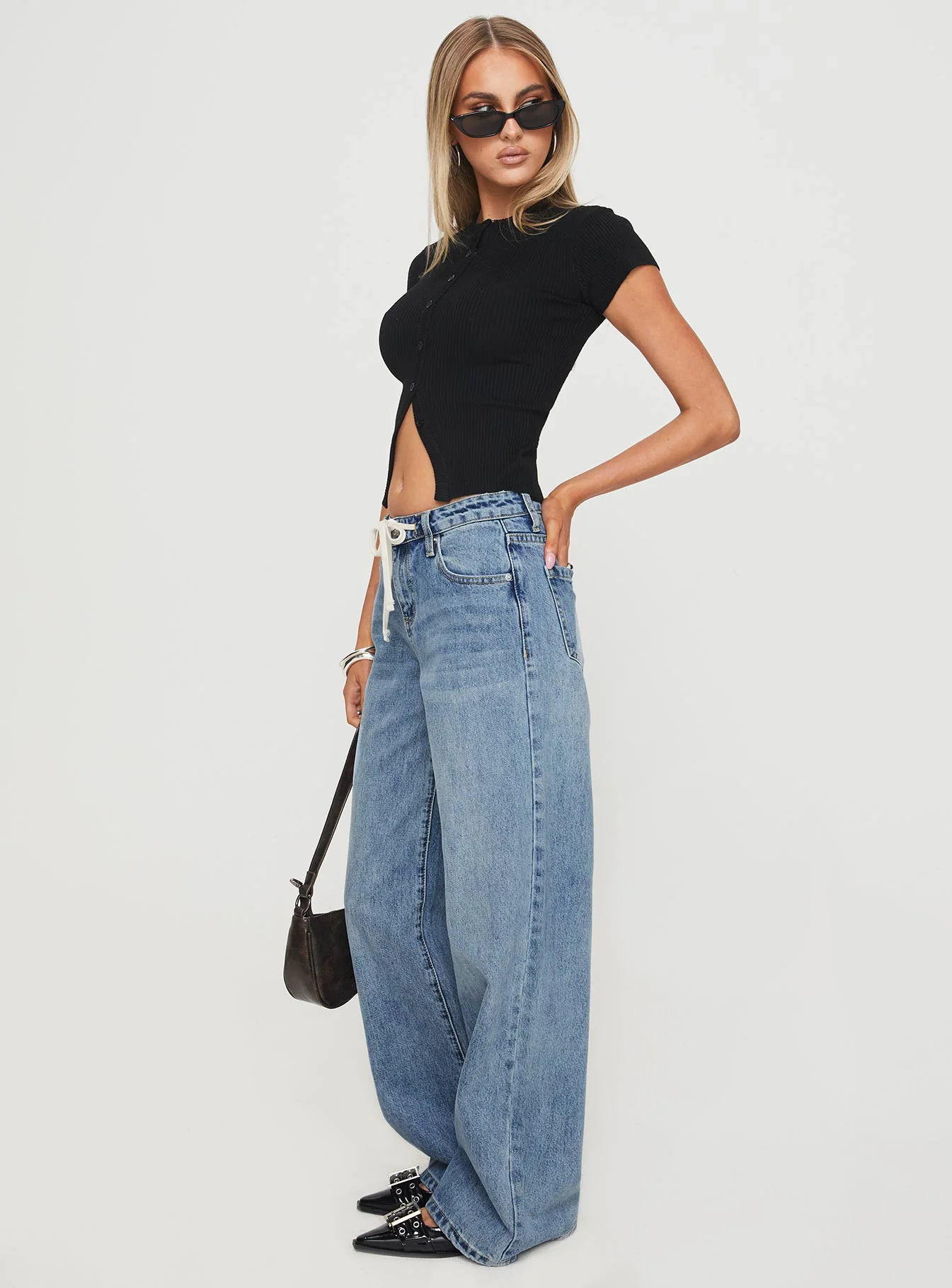 Mellowed Out Low Rise Straight Leg Jeans Mid Blue