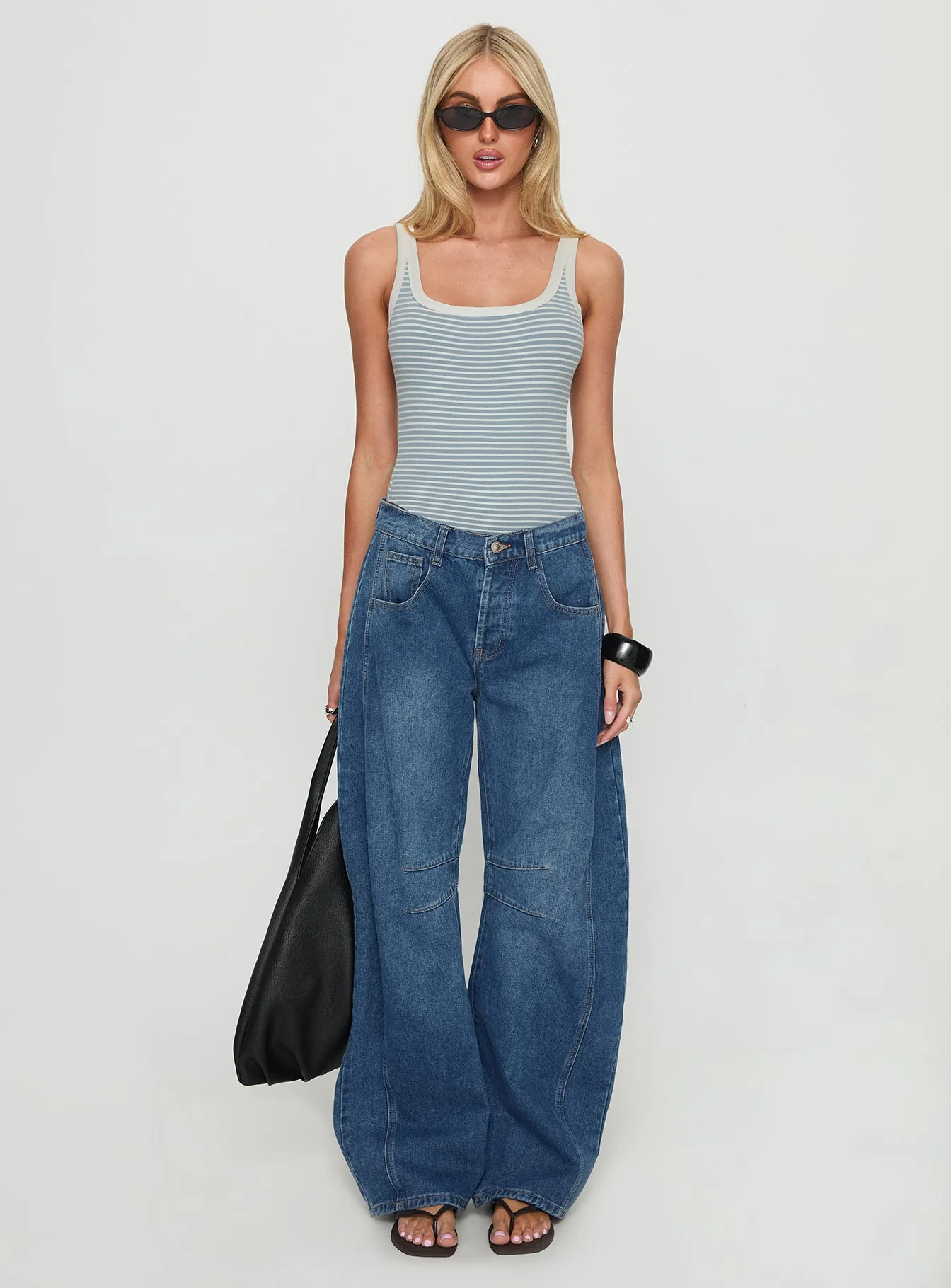 Normana Mid Rise Cropped Barrel Jeans Mid Blue Wash
