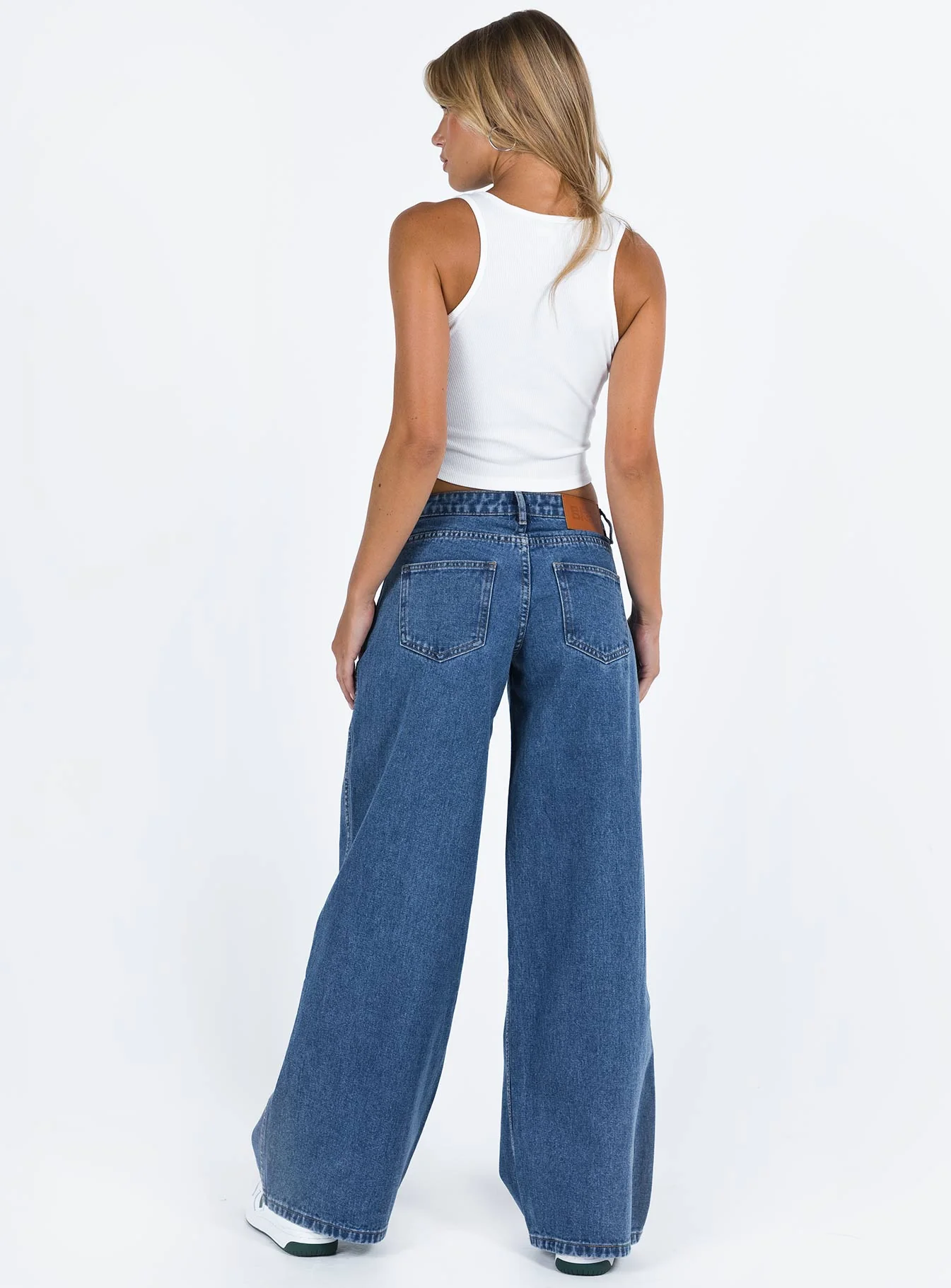 Ramos Low Rise Wide Leg Jeans Mid Blue Wash