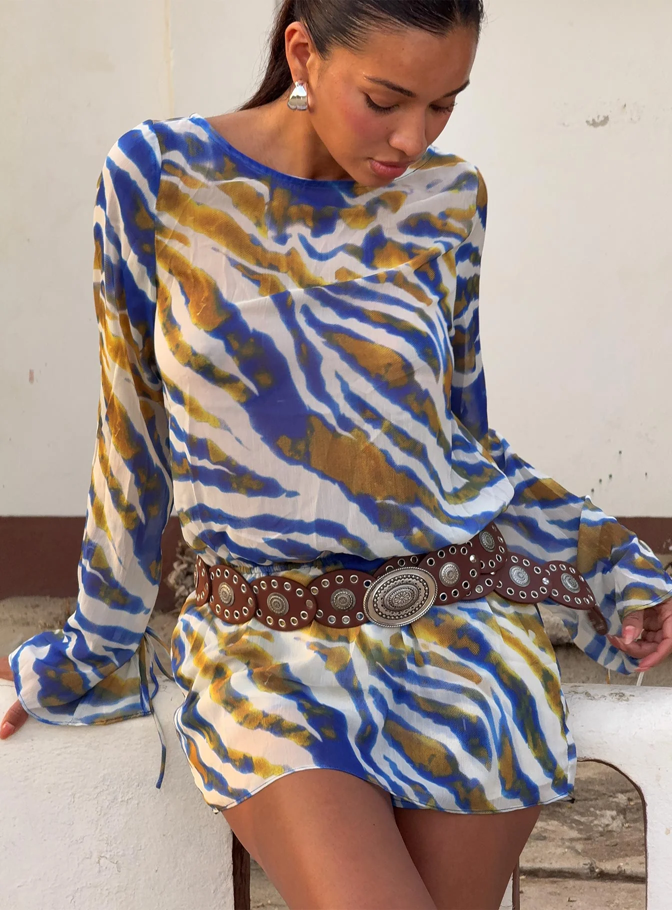 Get Closer Backless Romper Blue Zebra