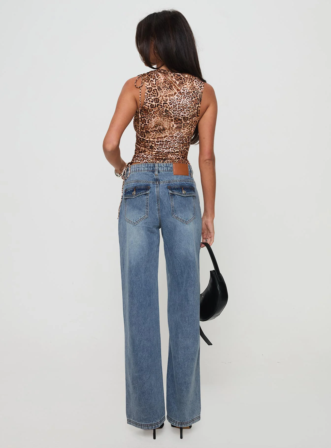 Everlong Mid Rise Straight Leg Jeans Mid Blue Wash