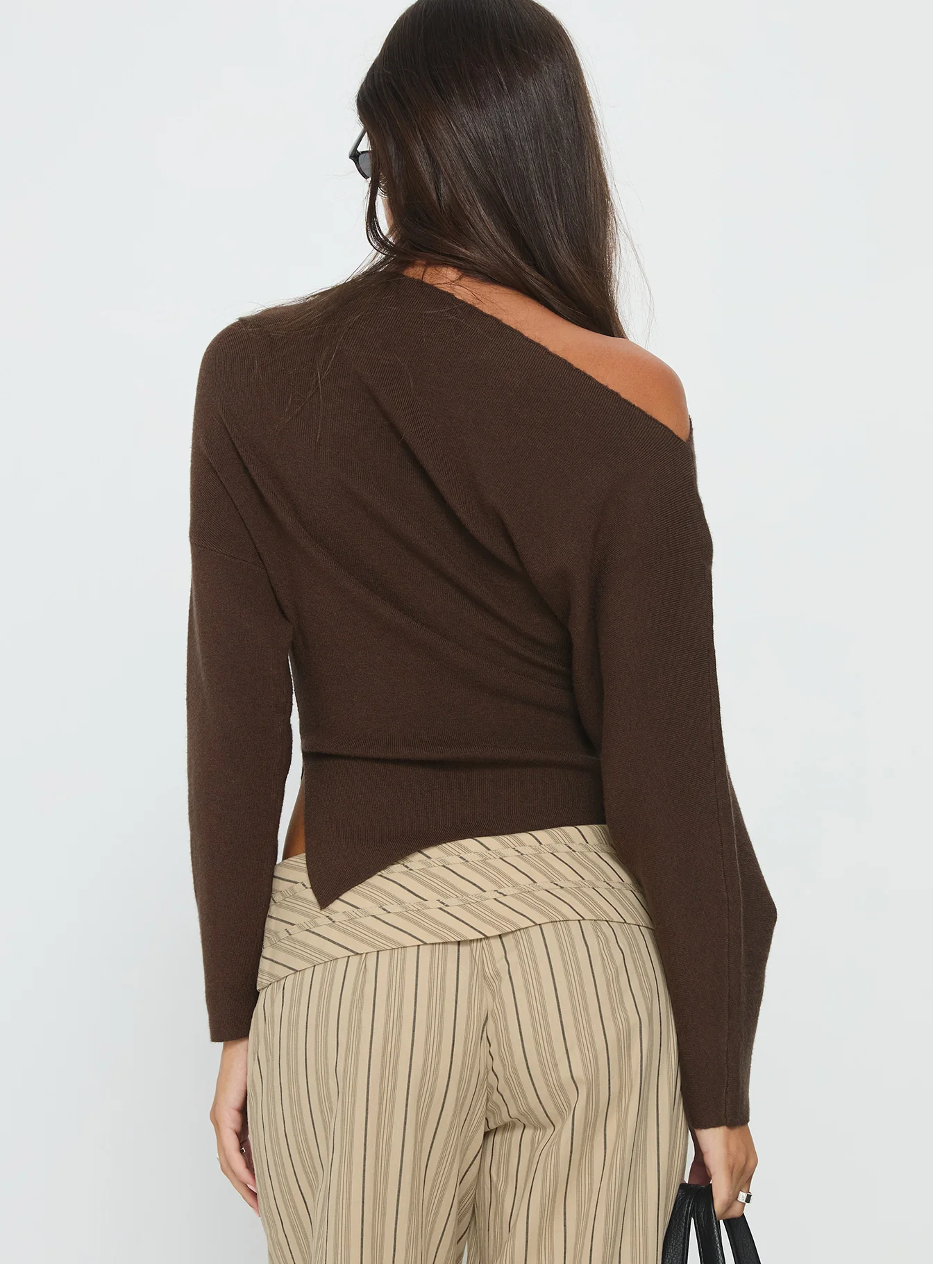 Kaelith Off Shoulder Knit Sweater Brown