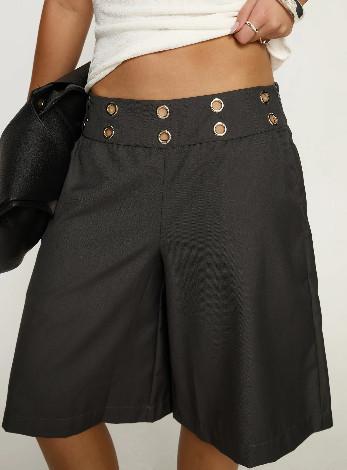 Teza Eyelet Jorts Grey