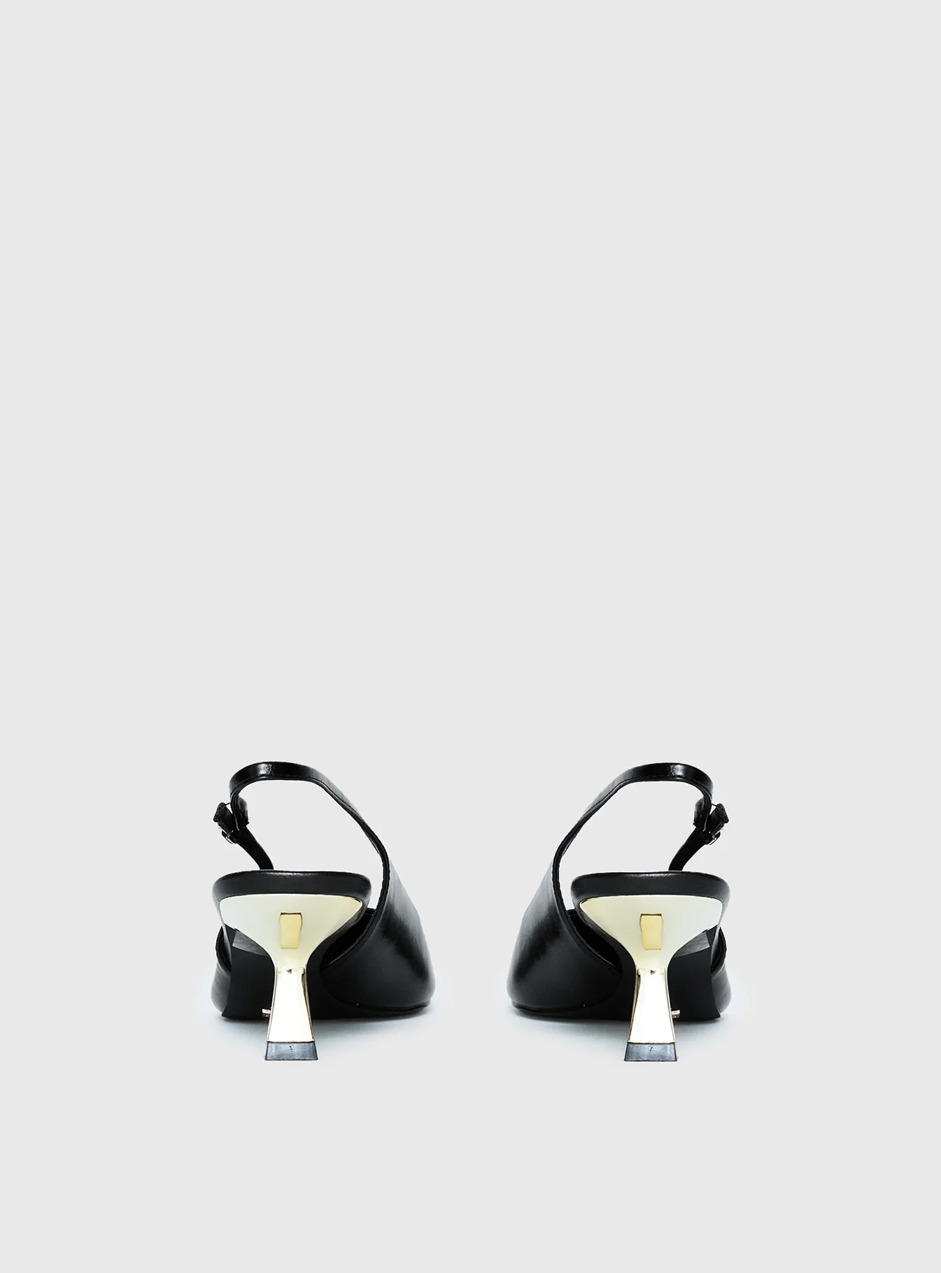 Billini Anaya Pointed Toe Heels Black / Gold