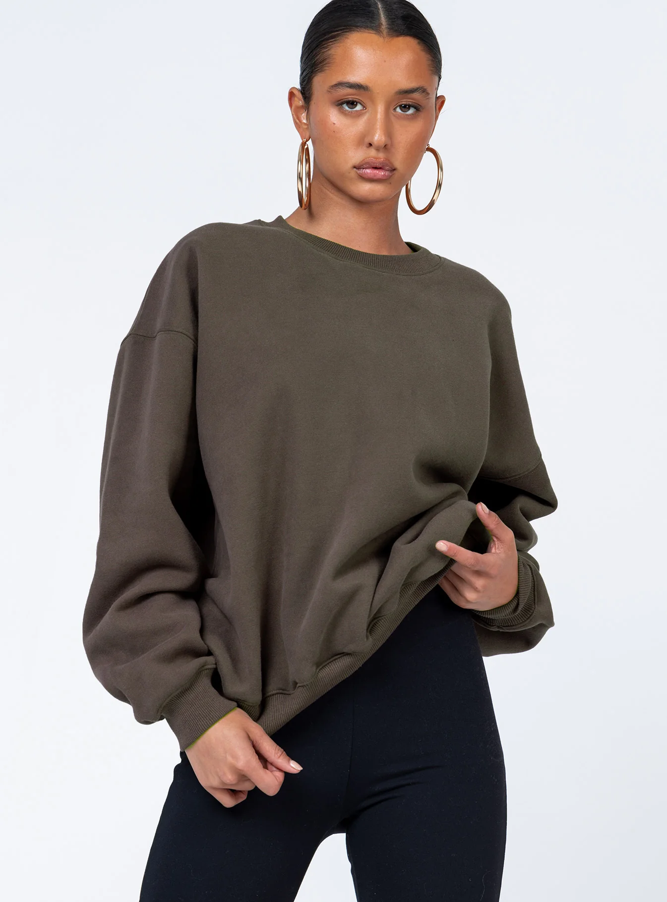 Club Basic Crewneck Sweatshirt Charcoal Brown