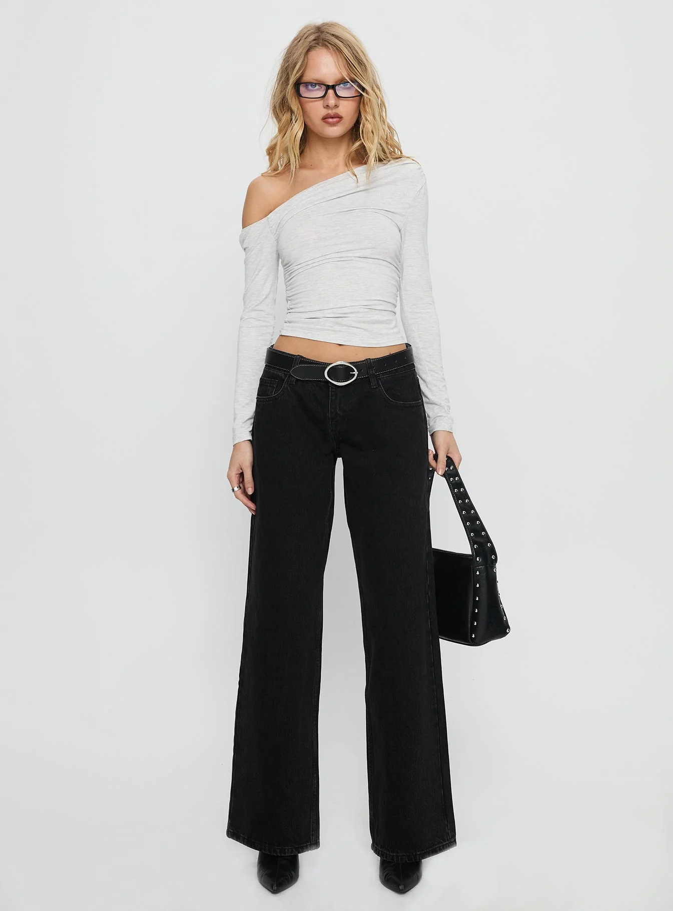 Ellanor Low Rise Straight Leg Jean Washed Black