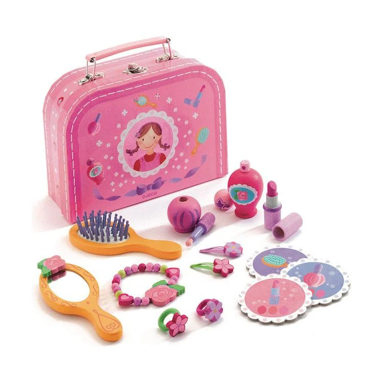 Imaginative Beauty Case