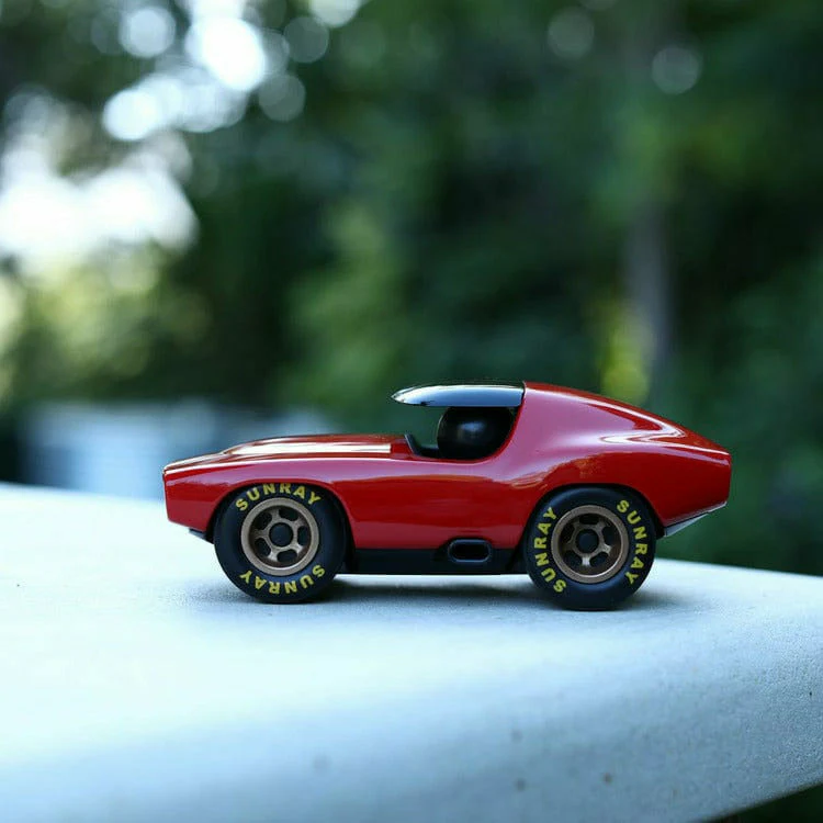 Vincent Car Toy Red