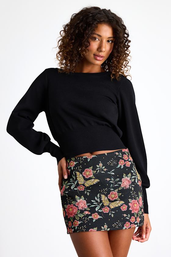 Ismerie Black Floral Jacquard Mid-Rise Skort