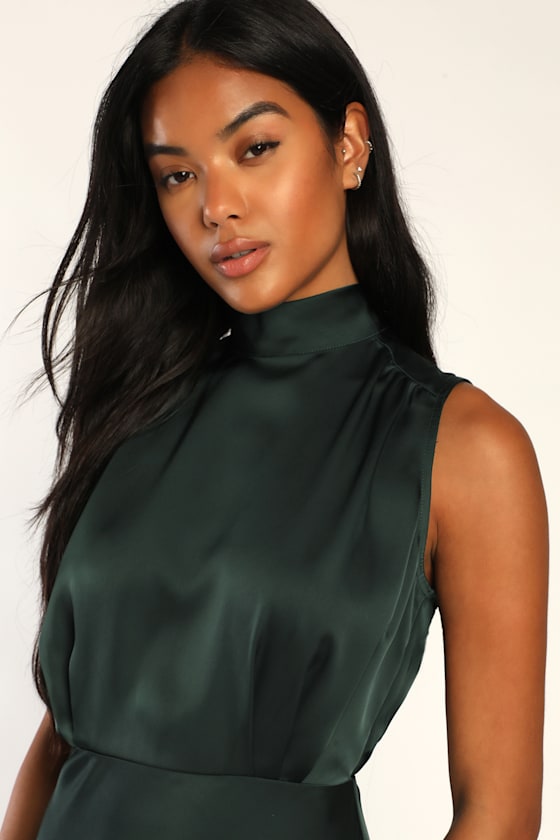 Classic Elegance Green Satin Sleeveless Mock Neck Maxi Dress