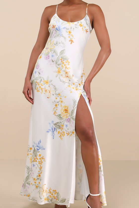 Donna Ivory Floral Sleeveless Slip Maxi Dress