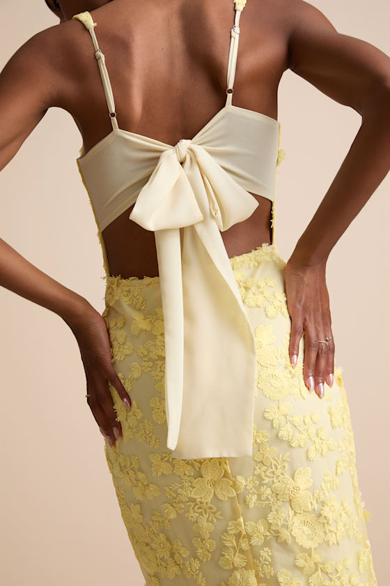 Chesley Light Yellow 3D Floral Embroidered Tie-Back Midi Dress