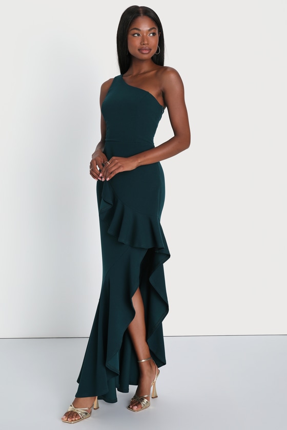 Dramatic Persona Emerald Green One-Shoulder Ruffled Maxi Dress
