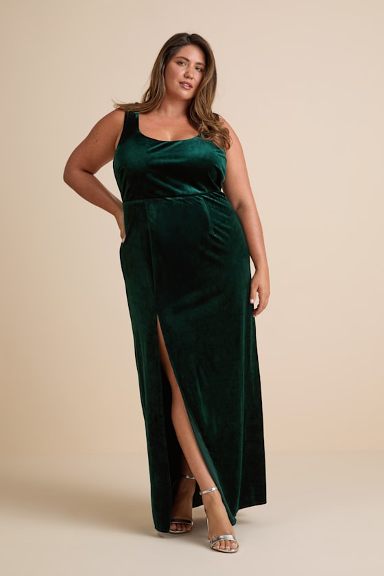 Elegant Sweetie Emerald Green Velvet Square Neck Maxi Dress