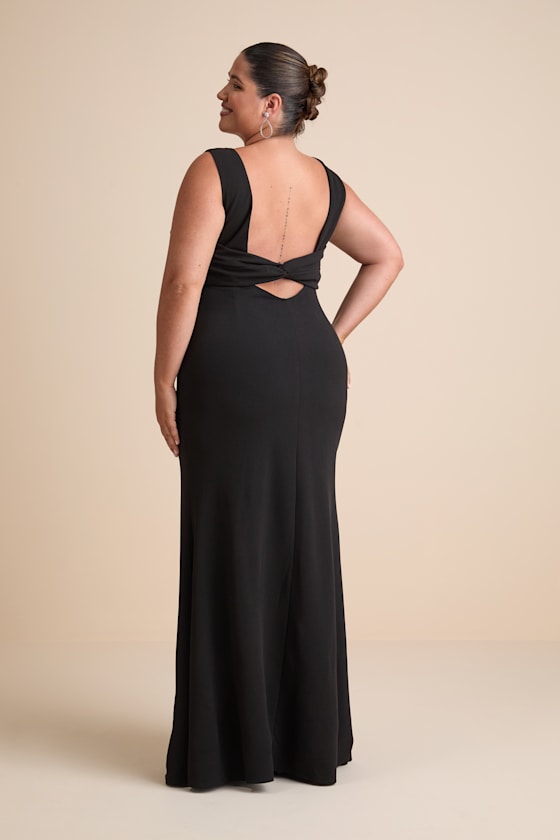 Love In Your Eyes Black Knotted Mermaid Maxi Dress