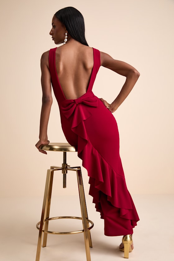 Exquisite Refinement Red Backless Bow Ruffled Maxi Dress
