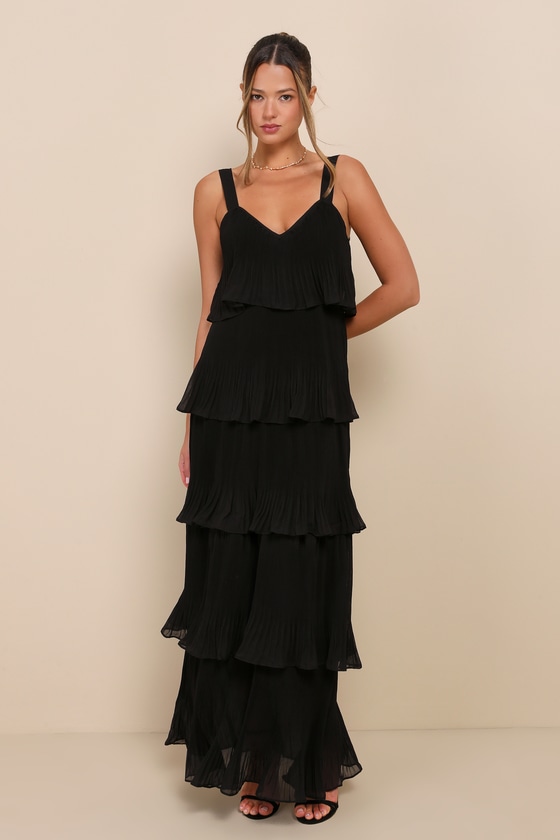 Elegant Nature Black Pleated Sleeveless Tiered Maxi Dress