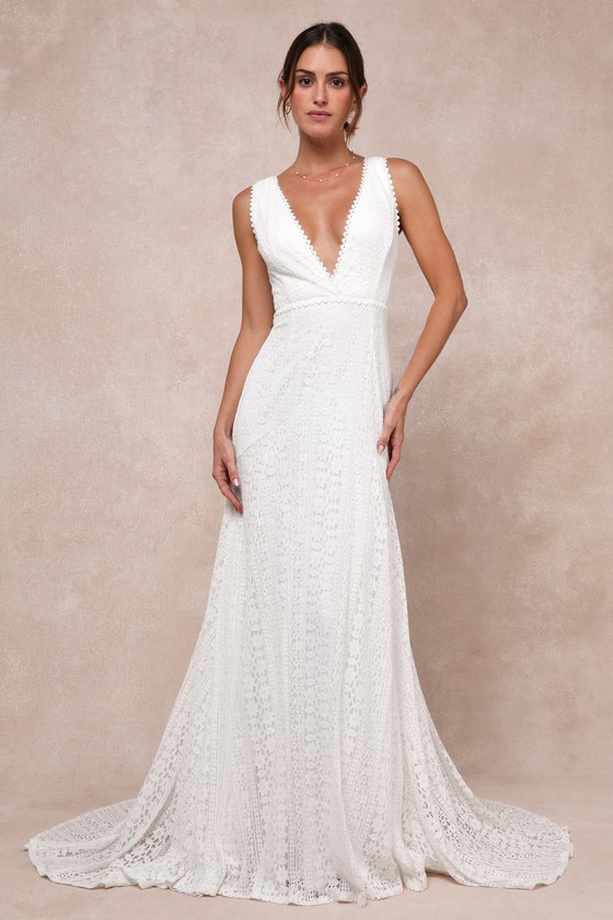 Infinite Bliss Ivory Lace Sleeveless Backless Trumpet Maxi Dress