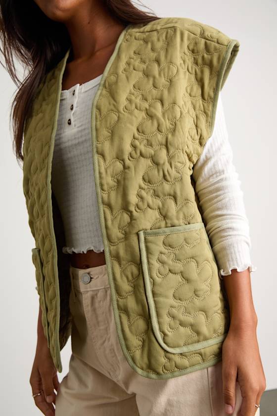 Wrenleigh Olive Green Floral Quilted Vest