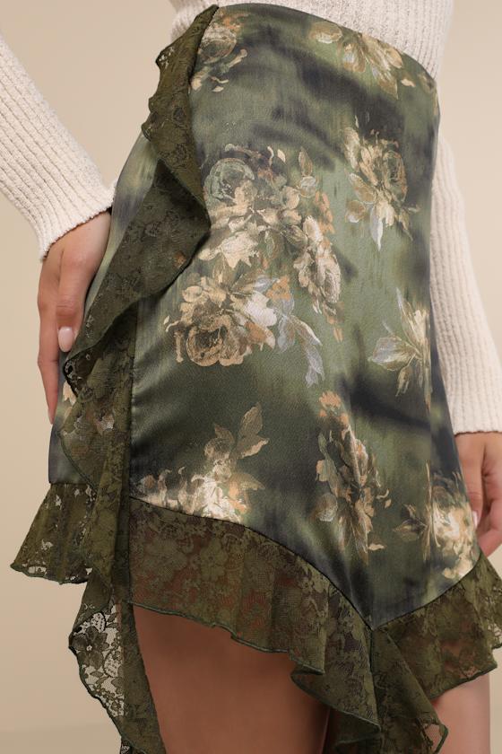 Notable Charisma Green Floral Satin Lace Tendril Mini Skirt