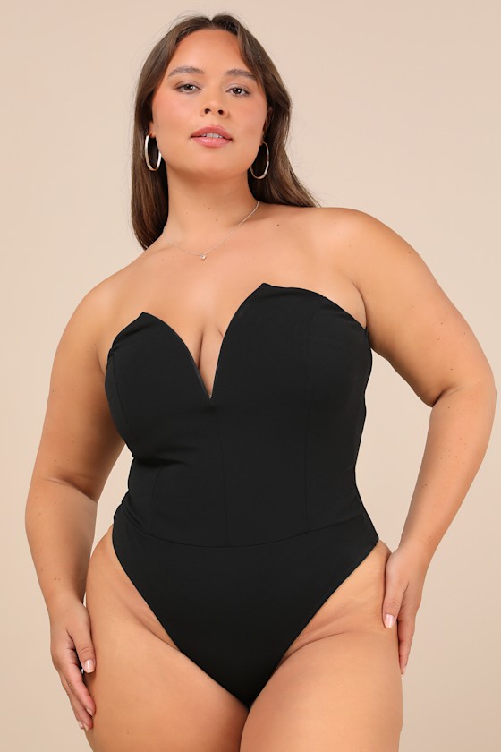 Babe Alert Black Notched Strapless Bodysuit