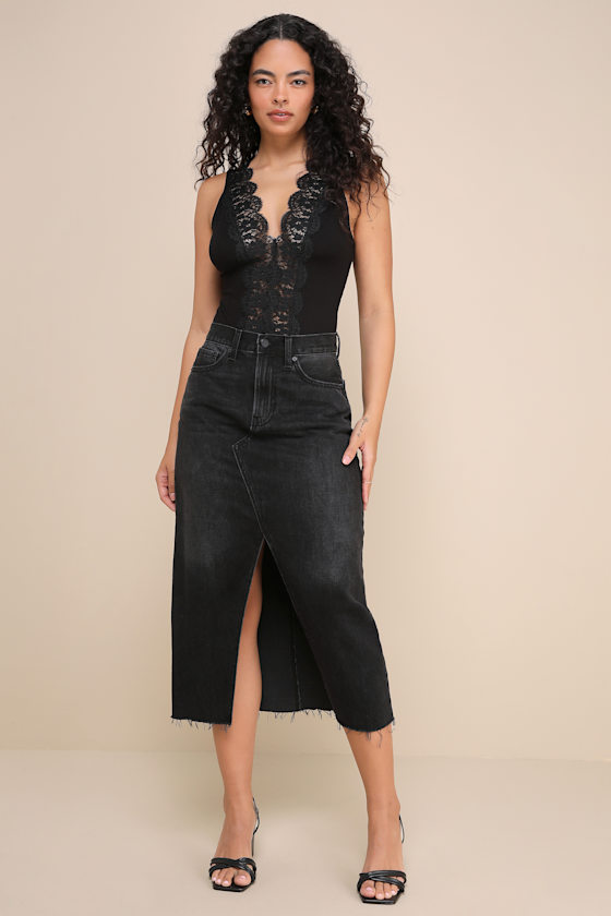 Ravalli Black Lace Ribbed Sleeveless Bodysuit