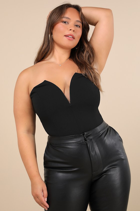 Babe Alert Black Notched Strapless Bodysuit