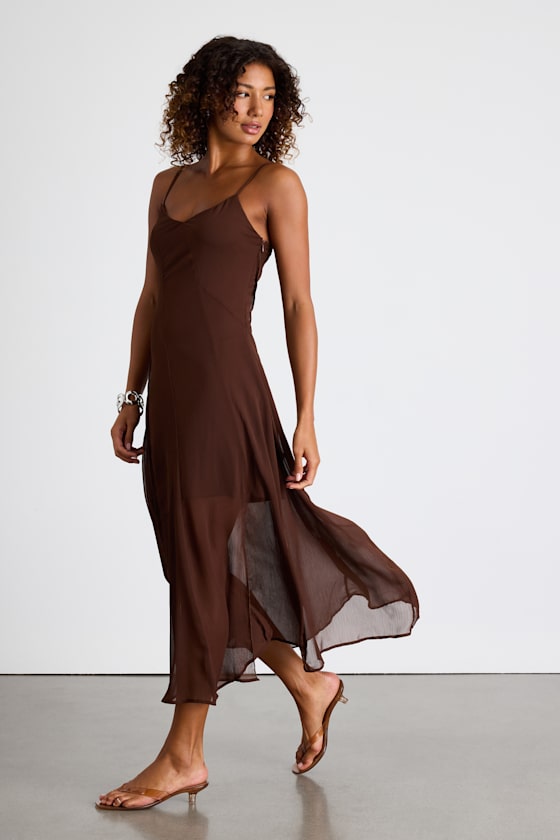Euroa Brown Seamed Sleeveless Midi Dress
