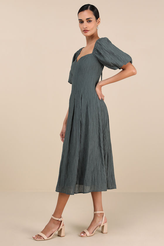 Heavenly Energy Dark Slate Textured Puff Sleeve Midi Dress