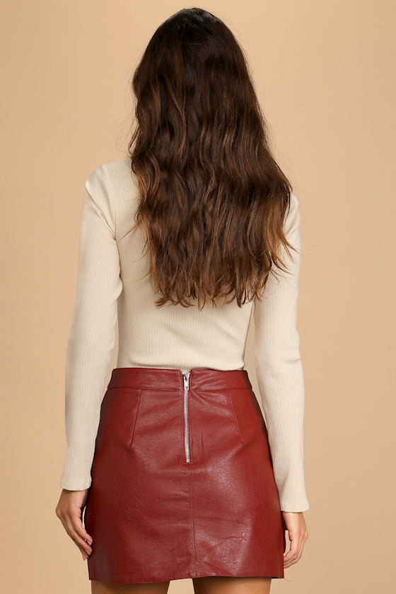Harley Burgundy Vegan Leather Mini Skirt