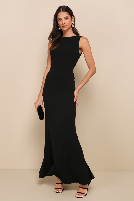 Exquisite Refinement Black Backless Bow Ruffled Maxi Dress
