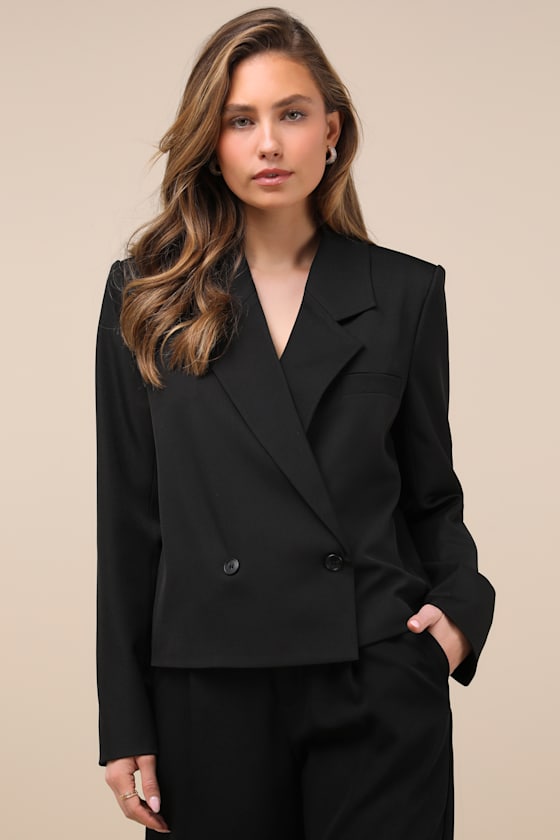 Suave Presence Black Cropped Blazer
