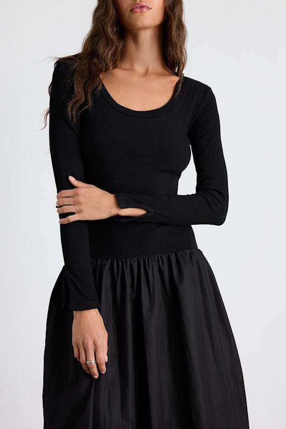 Sophisticated Chic Black Mixed Media Midi Dress