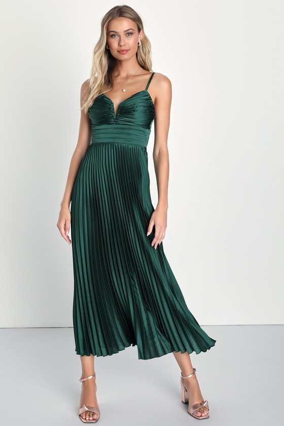Fabulous Perfection Emerald Green Satin Pleated Midi Dress