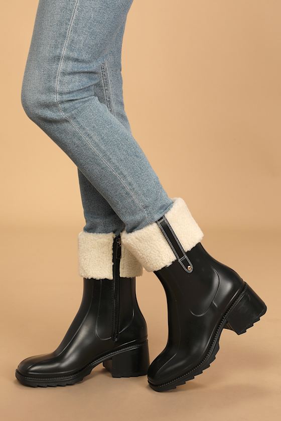 Chayy Black Faux Fur Mid-Calf Boots
