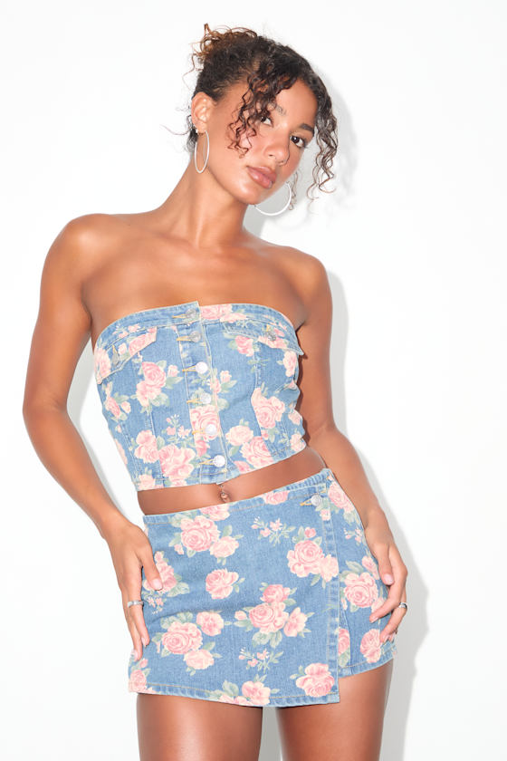 Ophirah Light Wash Floral Denim Skort