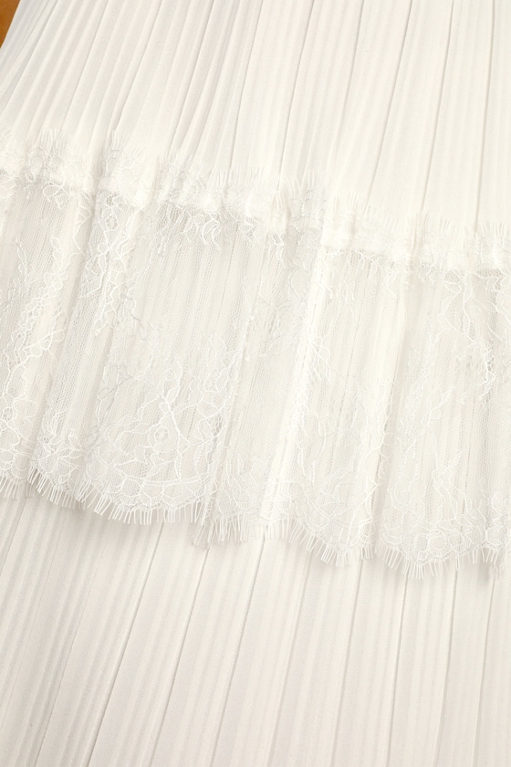 Came For Cocktails White Pleated Tiered Lace Maxi Dress