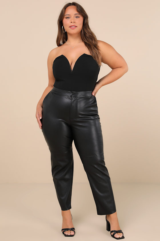 Babe Alert Black Notched Strapless Bodysuit