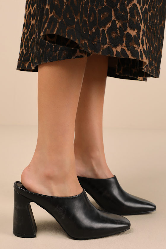 Londynn Black Square-Toe Mule Pumps