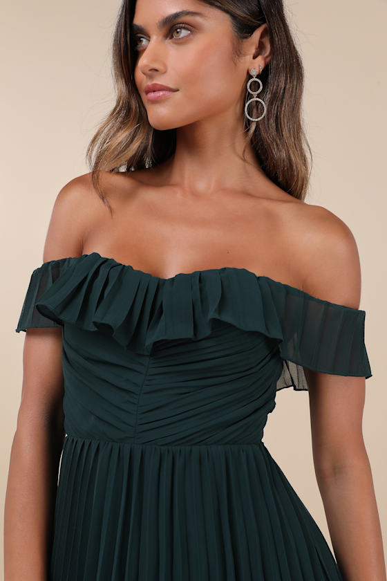 Always Remarkable Emerald Pleated Off-the-Shoulder Maxi Dress