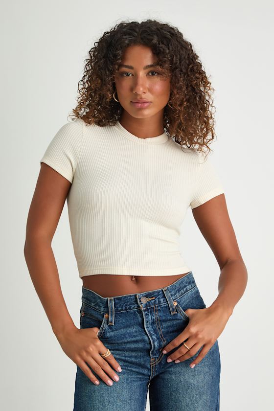 Poppy Ivory Ribbed Knit Short Sleeve Tee