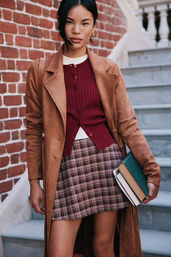 Perfect Classic Burgundy Ribbed Knit Cardigan Sweater