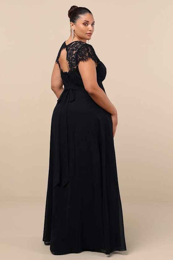 Momentous Moments Black Lace Backless Maxi Dress
