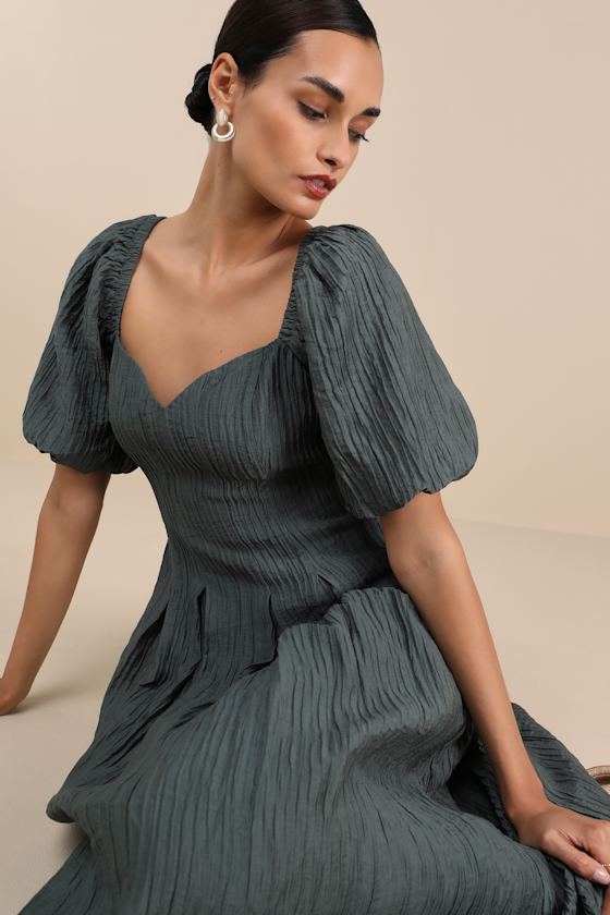 Heavenly Energy Dark Slate Textured Puff Sleeve Midi Dress