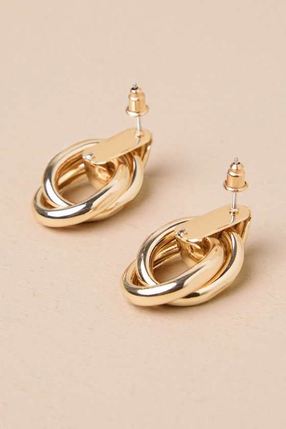 Luxe Desire Gold Interlocking Hoop Earrings