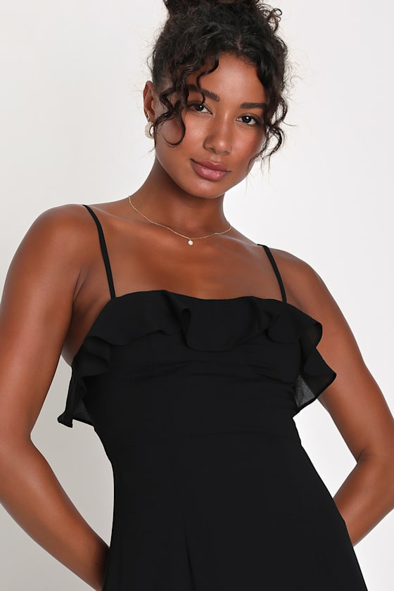 Lively Evenings Black Sleeveless Tiered Maxi Dress